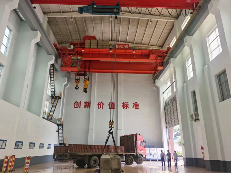 雙梁起重機